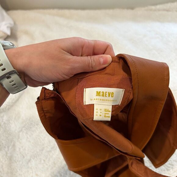 Anthropologie Maeve Womens Faux Leather Notch Tank Cropped Top, Size 6 - Picture 3 of 5